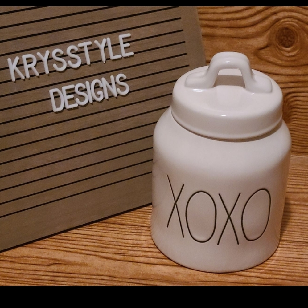 Rae Dunn XOXO Small Canister